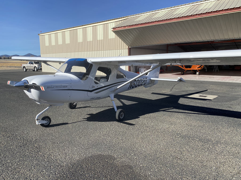 N60020 Cessna C-162 Skycatcher